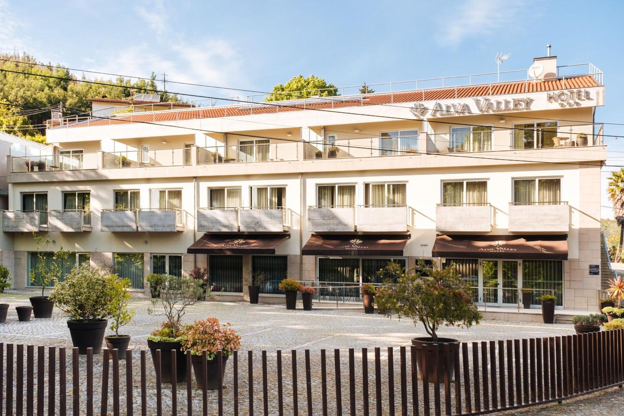 Alva Valley Hotel Oliveira do Hospital Zewnętrze zdjęcie